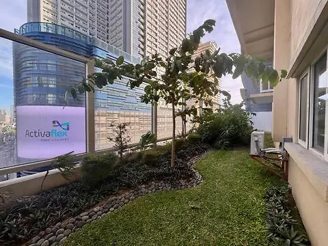 Urban Oasis At District Makati * Manila